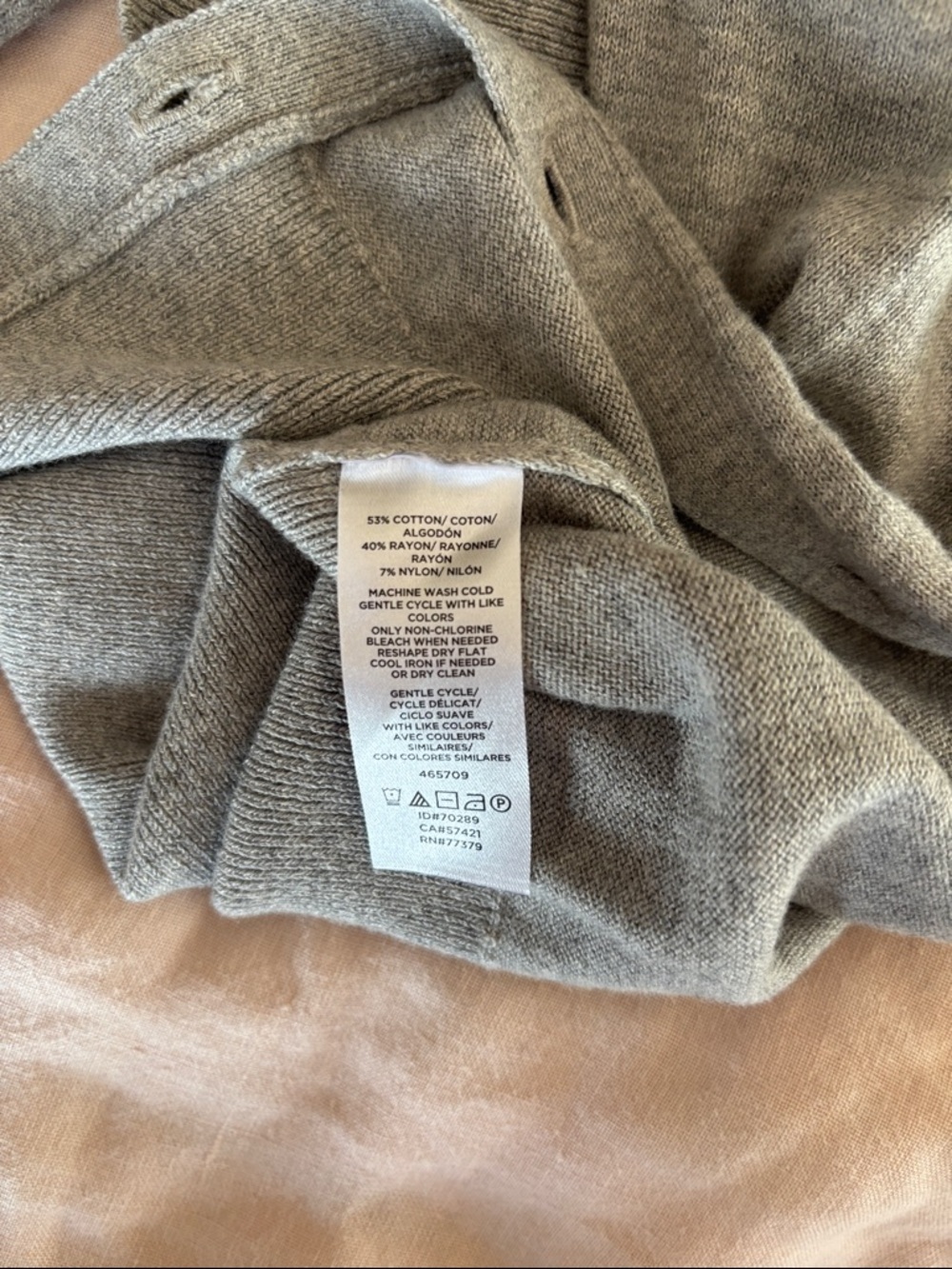 Ann Taylor Heather Light Gray Crewneck Button Cardigan Sweater Long Sleeve - Picture 4 of 8
